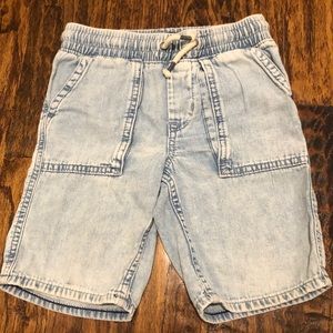 EUC Boy’s Gap Denim Shorts Sz. 5T